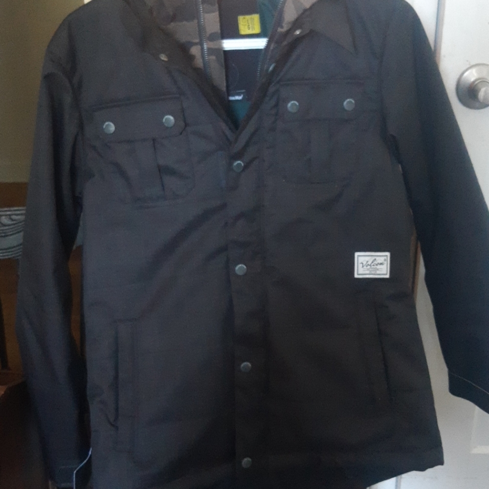 Volcom black Youth  coat